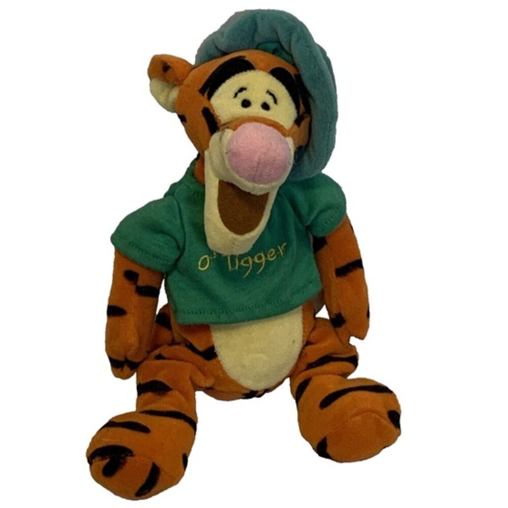 St Patrick's Day Tigger 9 Mini Bean Bag Plush - Disney's Winnie the Pooh
